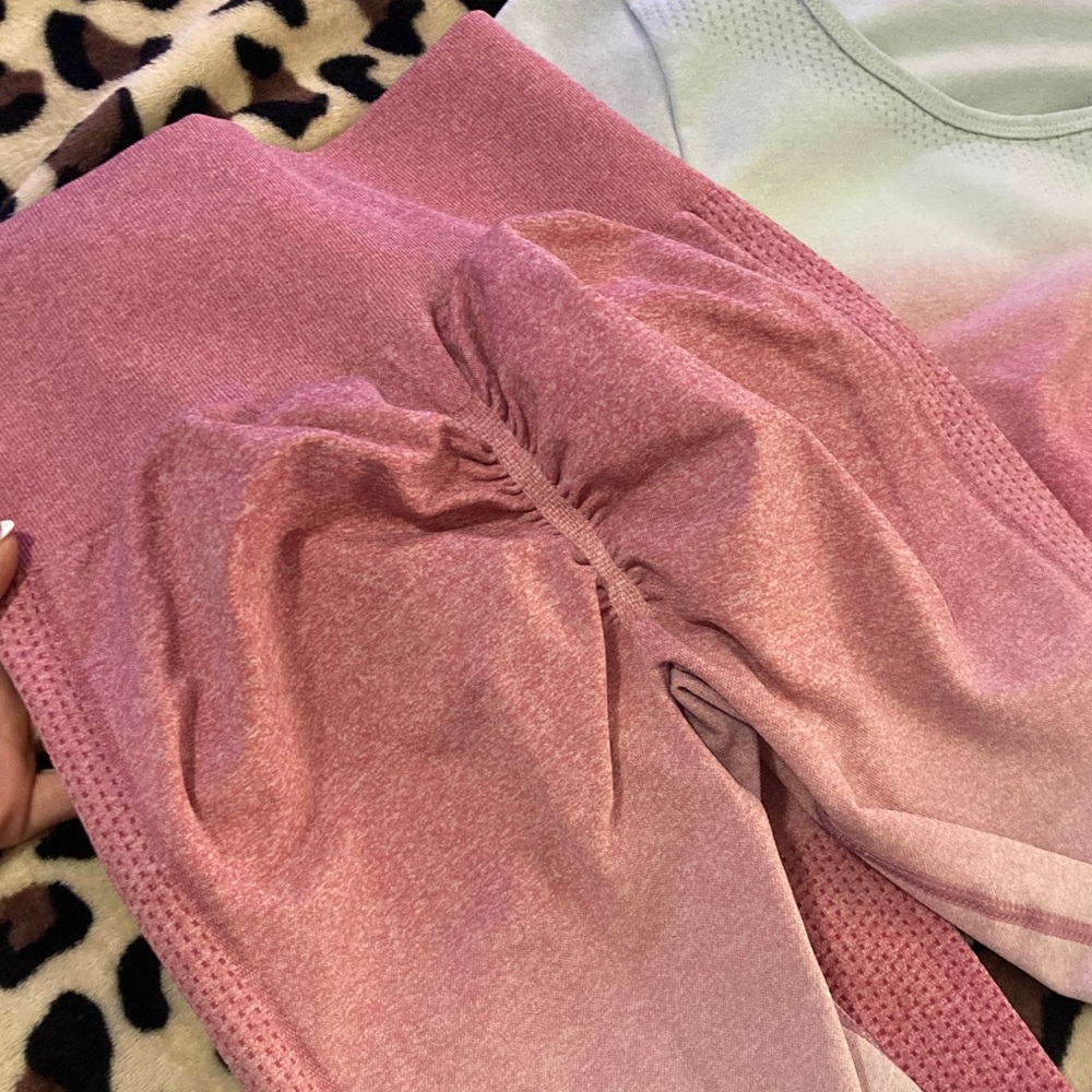 Pink and Cream Gradient Long Sleeve Top with matching leggings! - Picture 3 of 6